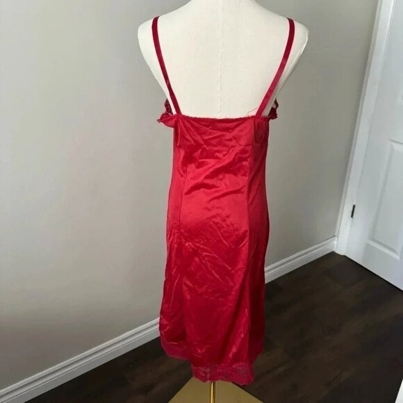 Vintage red nylon and lace  slip dress M - Picture 6 of 6